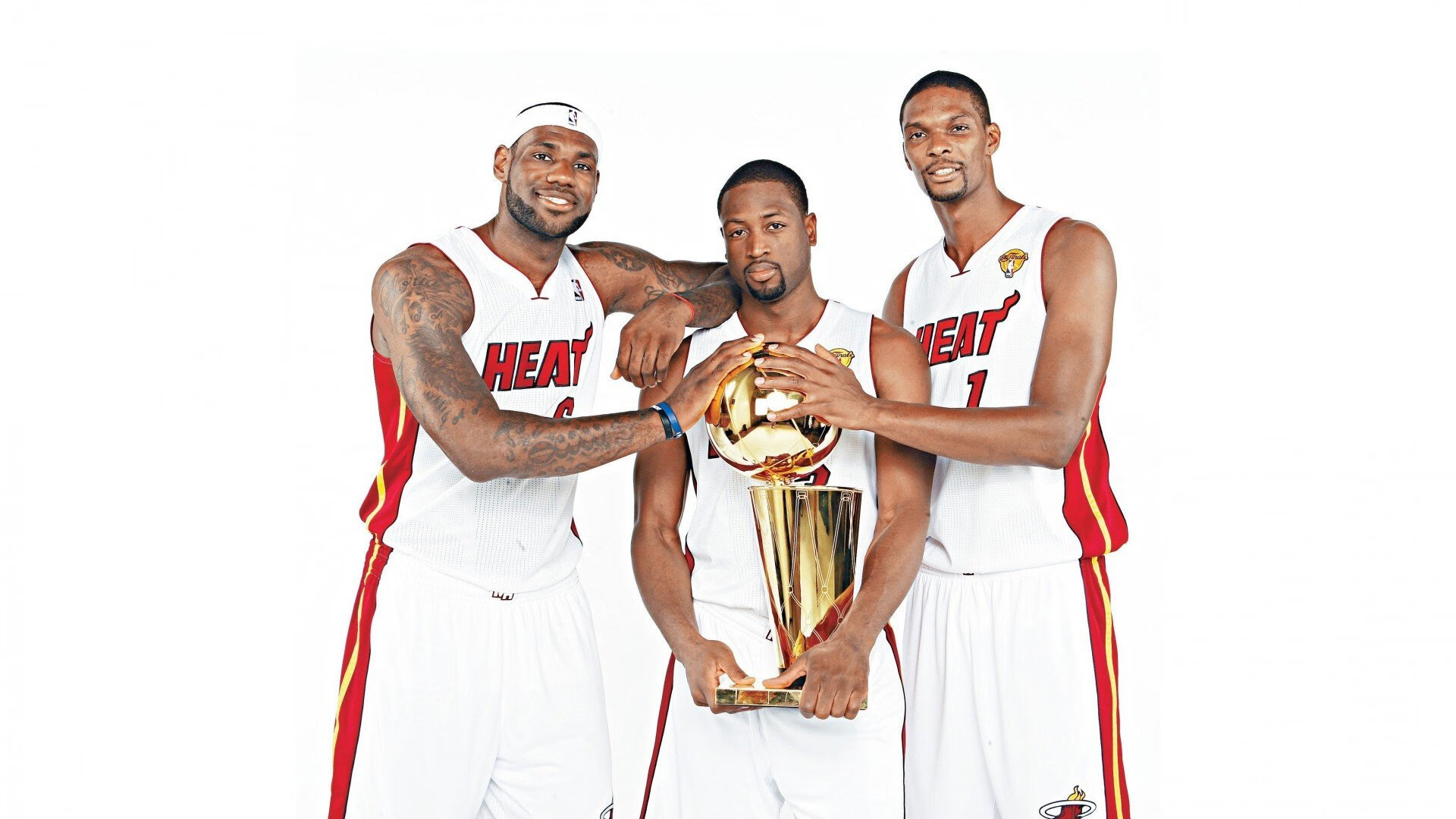 九游登录中心-掘金组织“雪地篮球挑战赛”，将篮球带到极寒之地，雪地篮球场图片